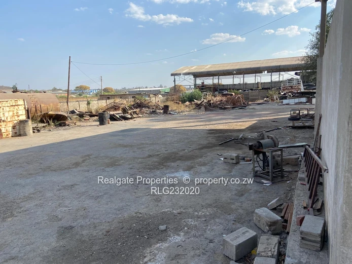 Warehouse To Let In Steeldale