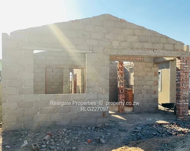 Affordable 2-Bedroom House in Growing Cowdray Park, Bulawayo!