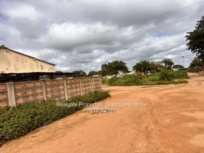 Old Pumula Four Roomed House